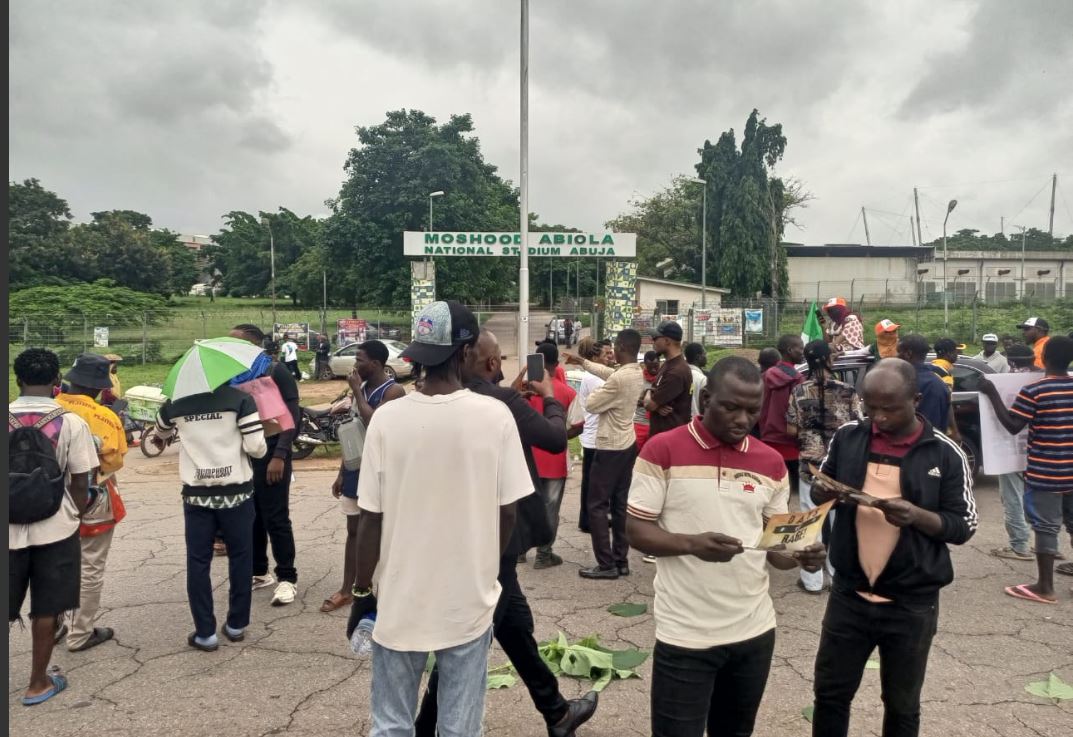 Rift Among Protest Leaders: Allegations of Bribery and Sabotage Emerge