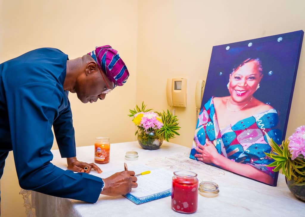 Governor Sanwo-Olu Offers Condolences to Onyeka Onwenu’s Family